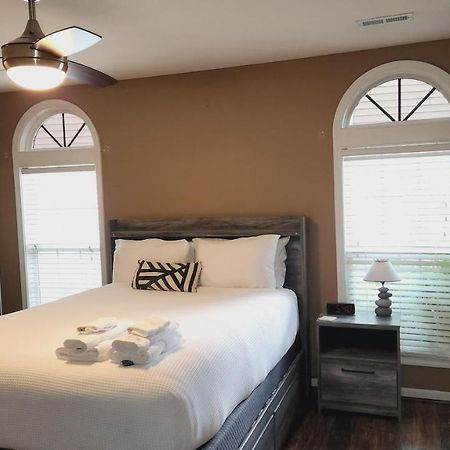 Knight'S Vacation Property - Charlotte, Nc エクステリア 写真